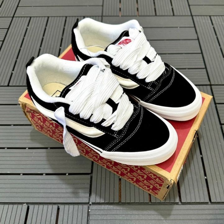 Sneaker Vans Knu Skool Black And White Sepatu Casual Pria & Wanita